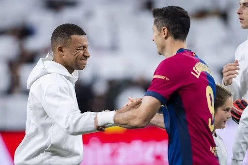 La Liga Greats Set for Titanic Clash