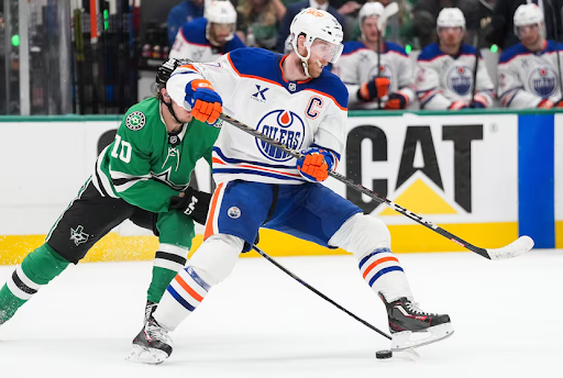 Who Can Gain the Series Lead in the Stanley Cup Western Conference Finals?