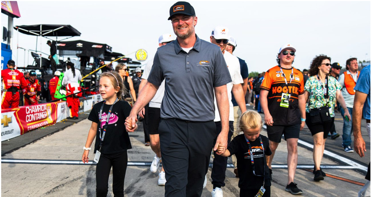 Dale Earnhardt Jr. Leads Zilisch to Victory at Pocono as Emergency Crew Chief