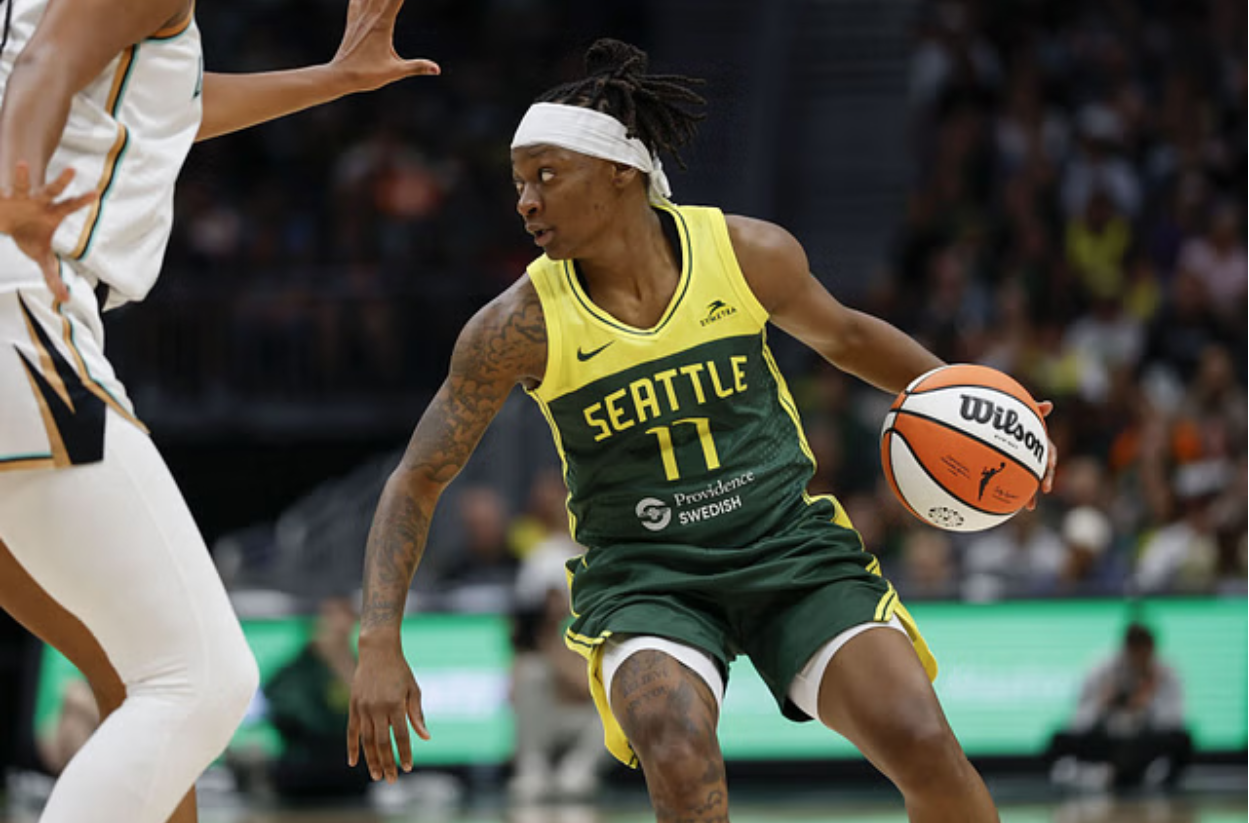 Veteran Guard’s Comeback Season Gains Momentum