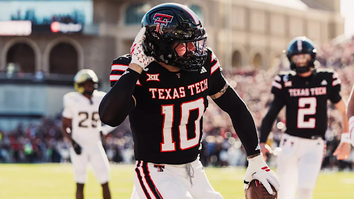 Unbeatens, and Underdogs, Breaking Down the CFP Rankings Shakeup