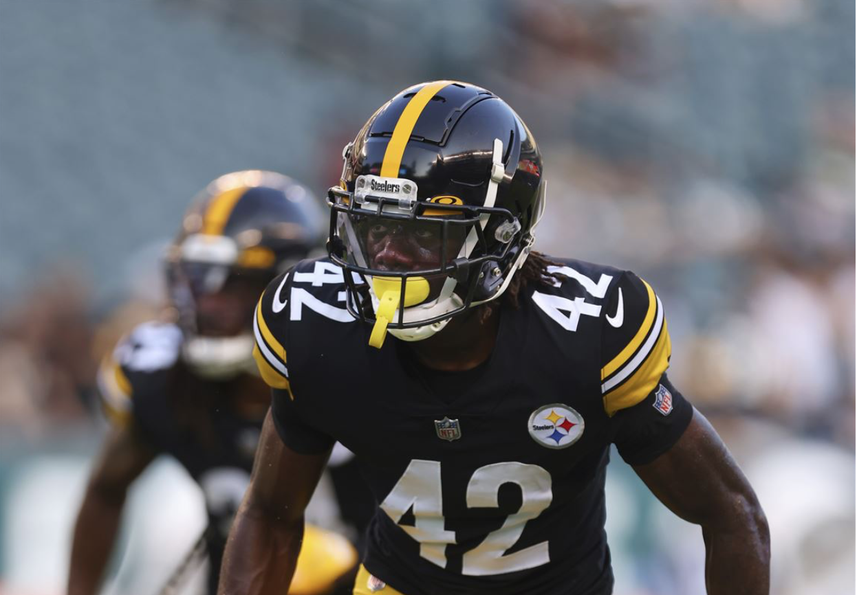 Steelers Head Coach and Teammates Praise Sixth-Year Cornerback for Excellent Season