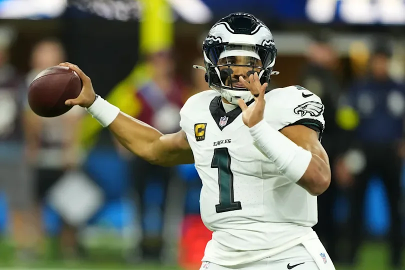 Eagles Chance to Set the Tone Against the Raiders