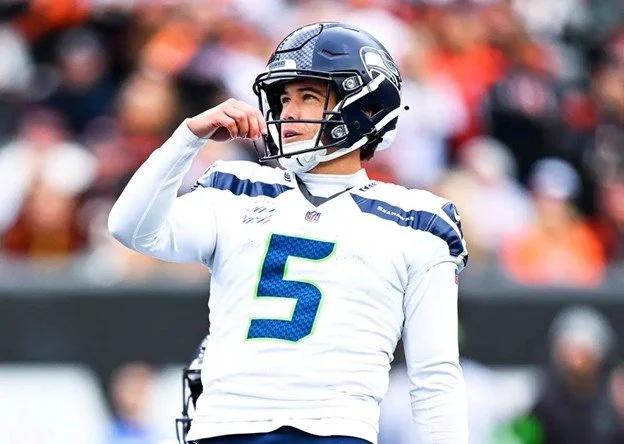 Can the Seahawks Save Themselves Before They Fall Face First?