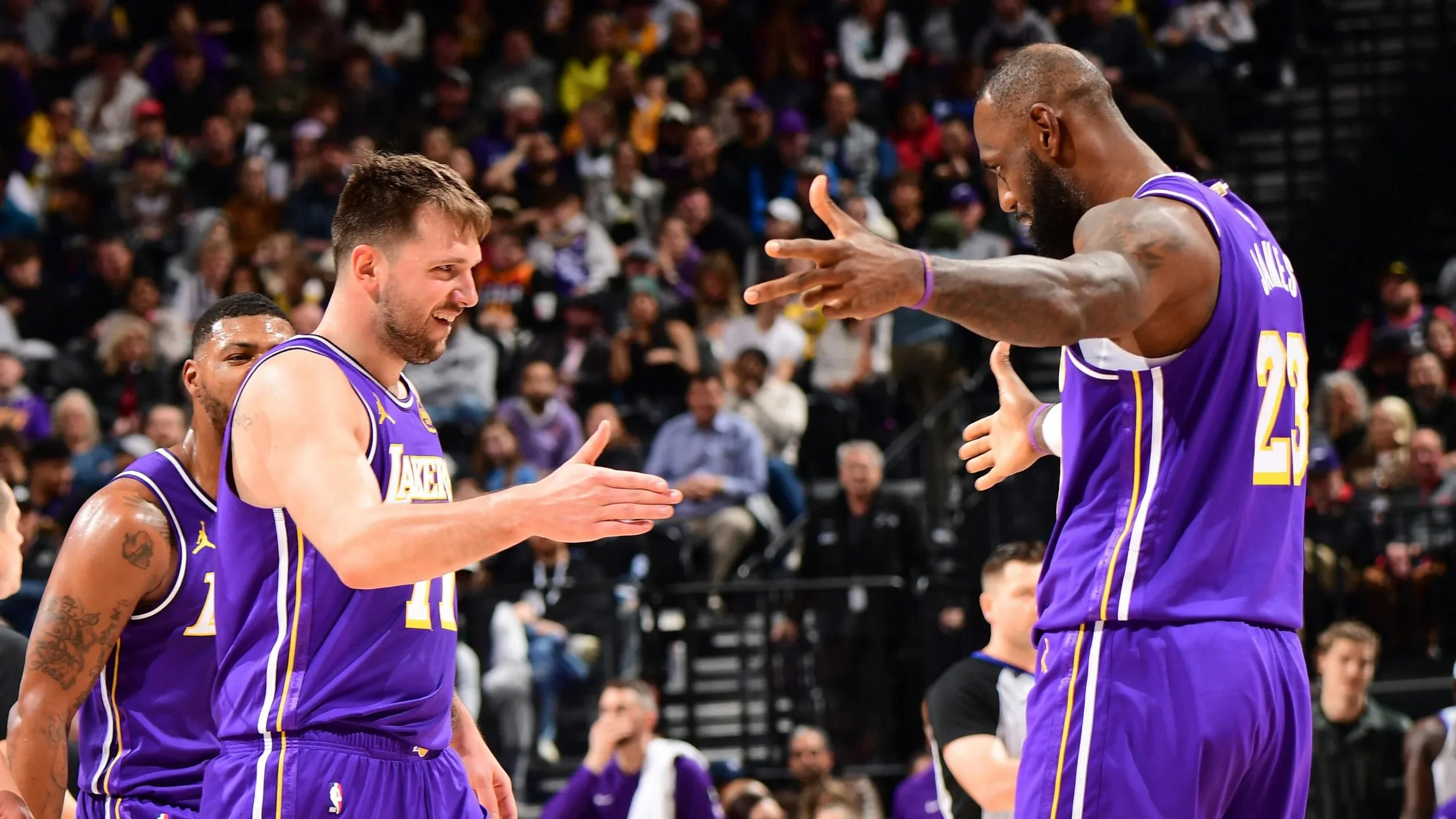 The Lakers Come Back in the Second Half to Shut Down the Jazz