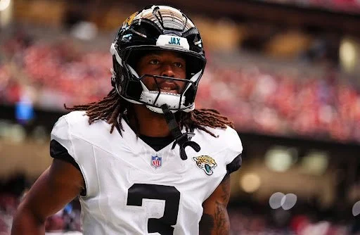 Why Extending a Key Wide Receiver Was Crucial for Jacksonville