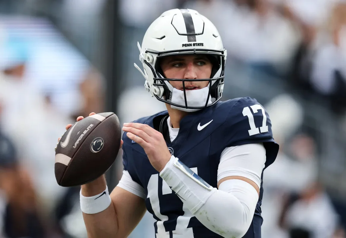 Two Seasons on the Line at Yankee Stadium: Penn State and Clemson Take on the Pinstripe Bowl