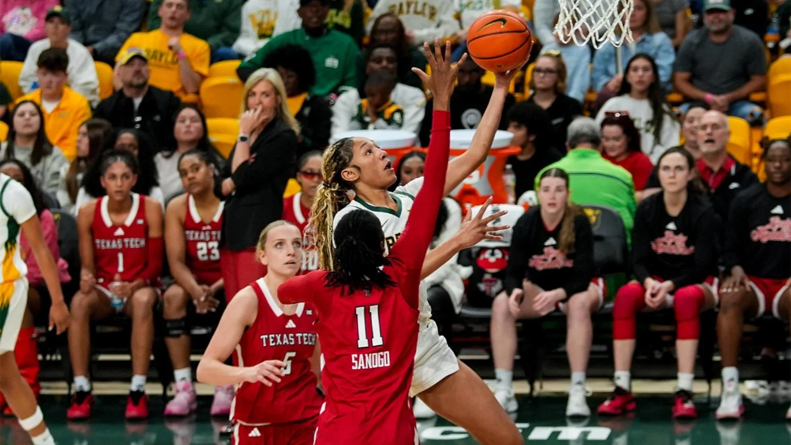 Women’s College Basketball Witnessed the End of a 31-Game Streak