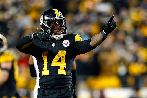 Steelers Running Back’s Most Underrated Trait Adds to the Reason Why the Team Should Re-Sign Him