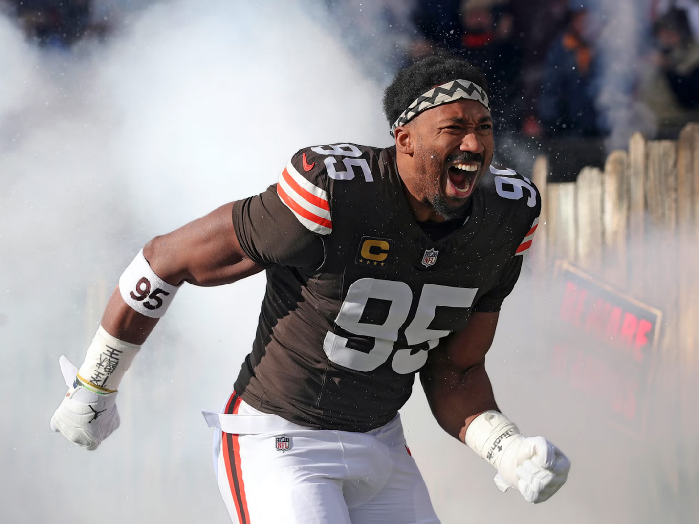 Why the Cleveland Browns Won’t Be Trading Their Star Edge Rusher in 2026