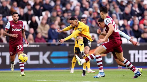 25-26 Premier League Survival on the Line: West Ham Face Wolves in Must-Win Match
