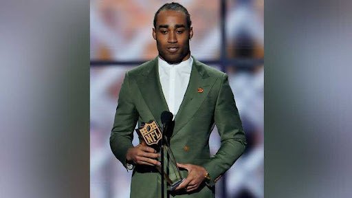 2019 NFL Defensive Player of the Year’s Case for Canton