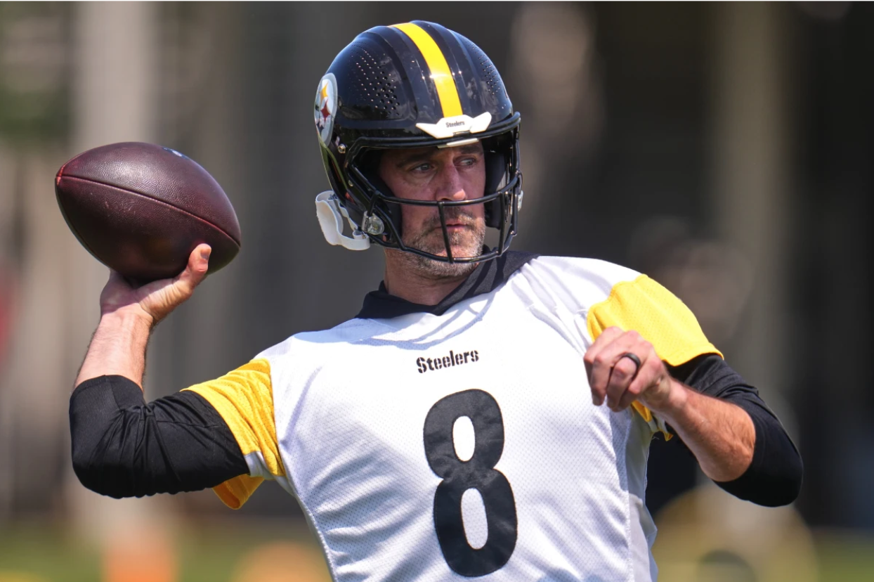 Steelers Veteran QB Poised to Reach Career Milestone in 26-27