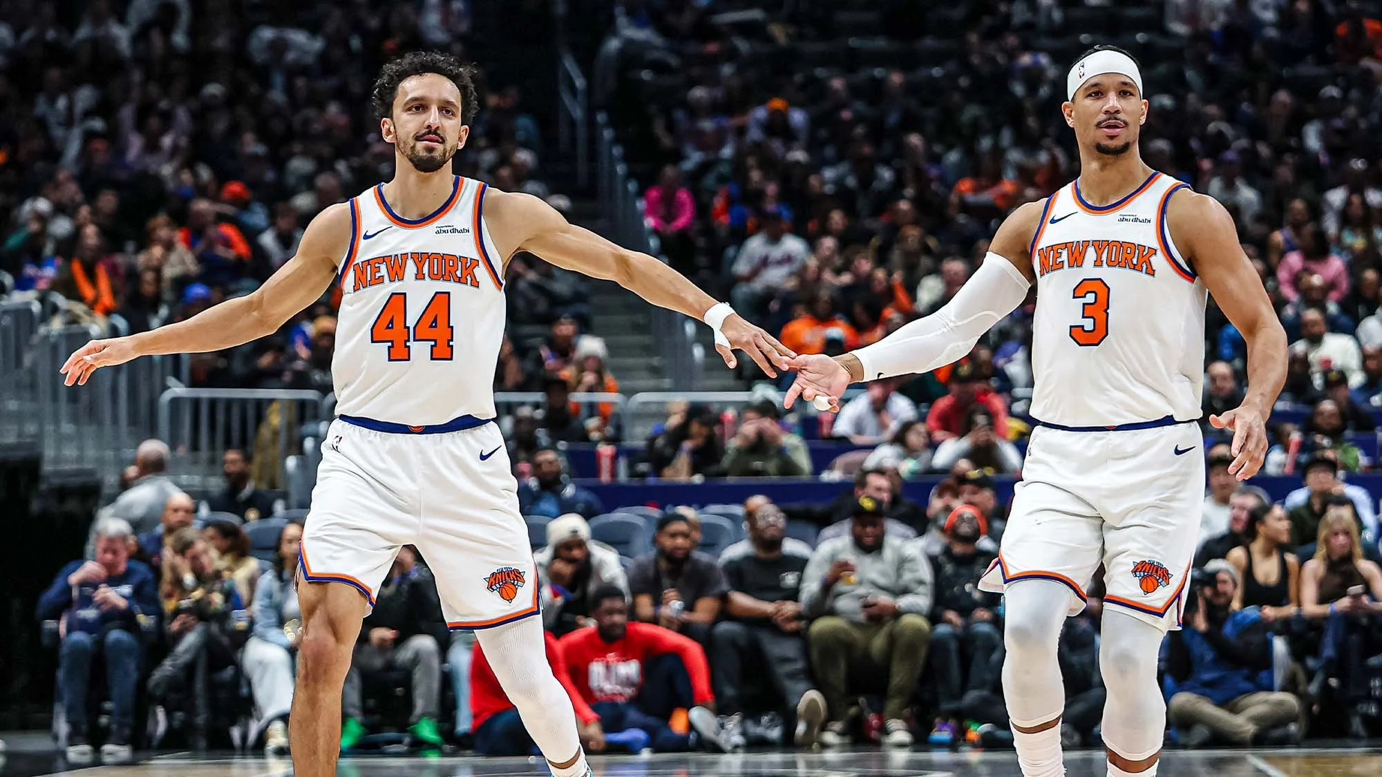 Did the 25-26 Knicks Make a Pivotal Game One Decision with Late Game Benching?