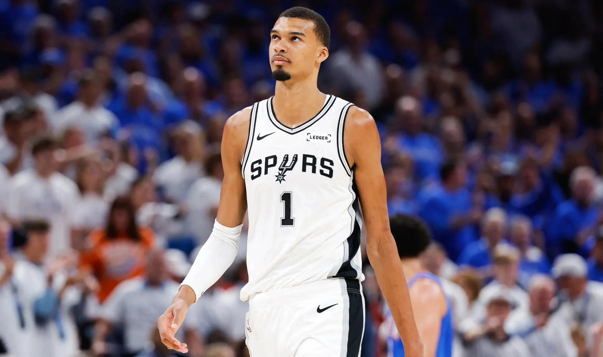 25-26 Spurs Tie Up Western Conference Finals at 2-2