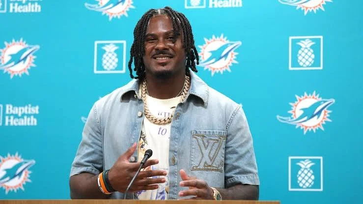 Looking Into the 2026 Miami Dolphins Quarterback Room