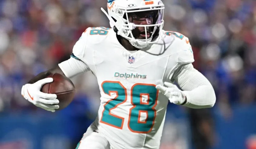 Who Will Follow a 2025 Pro Bowler in the Dolphins 2026 RB Room?