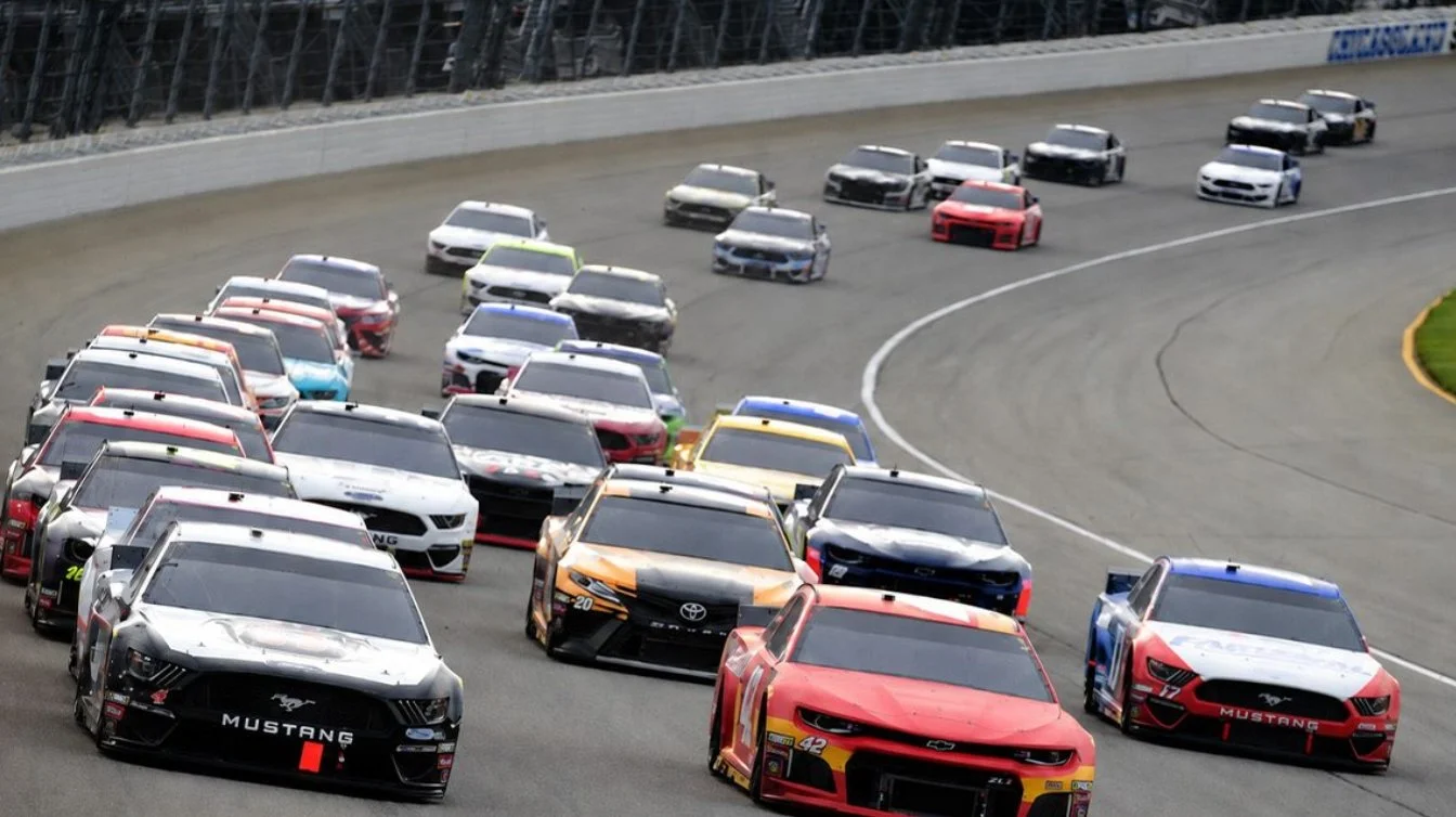 The Cup Series Returns to Chicagoland: Drivers to Watch in the 2026 Eero 400