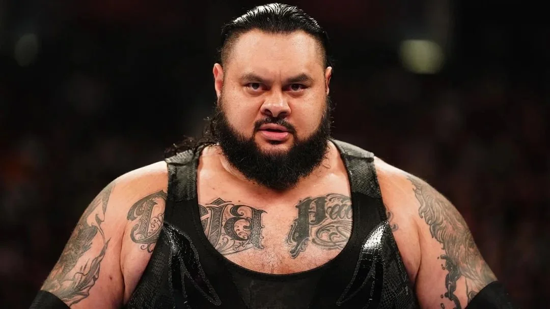 Should ‘The Aus-zilla’ Split From Raw’s Top Faction Upon His 2026 Return?