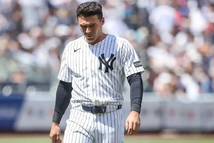 Do the Yankees Need a 2023 Gold Glover Even with His Defensive Struggles?