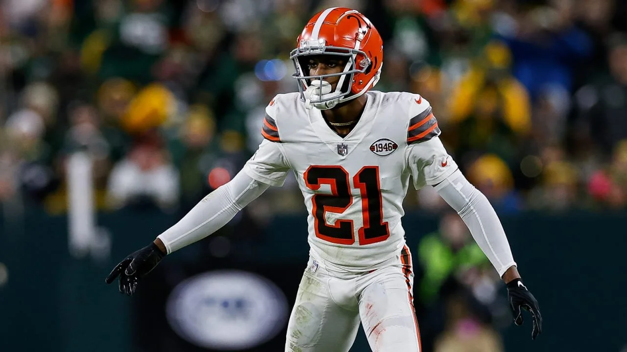 29-Year-Old Cornerback Signs Extension with Cleveland Browns Through 2028; What It Means for 2026