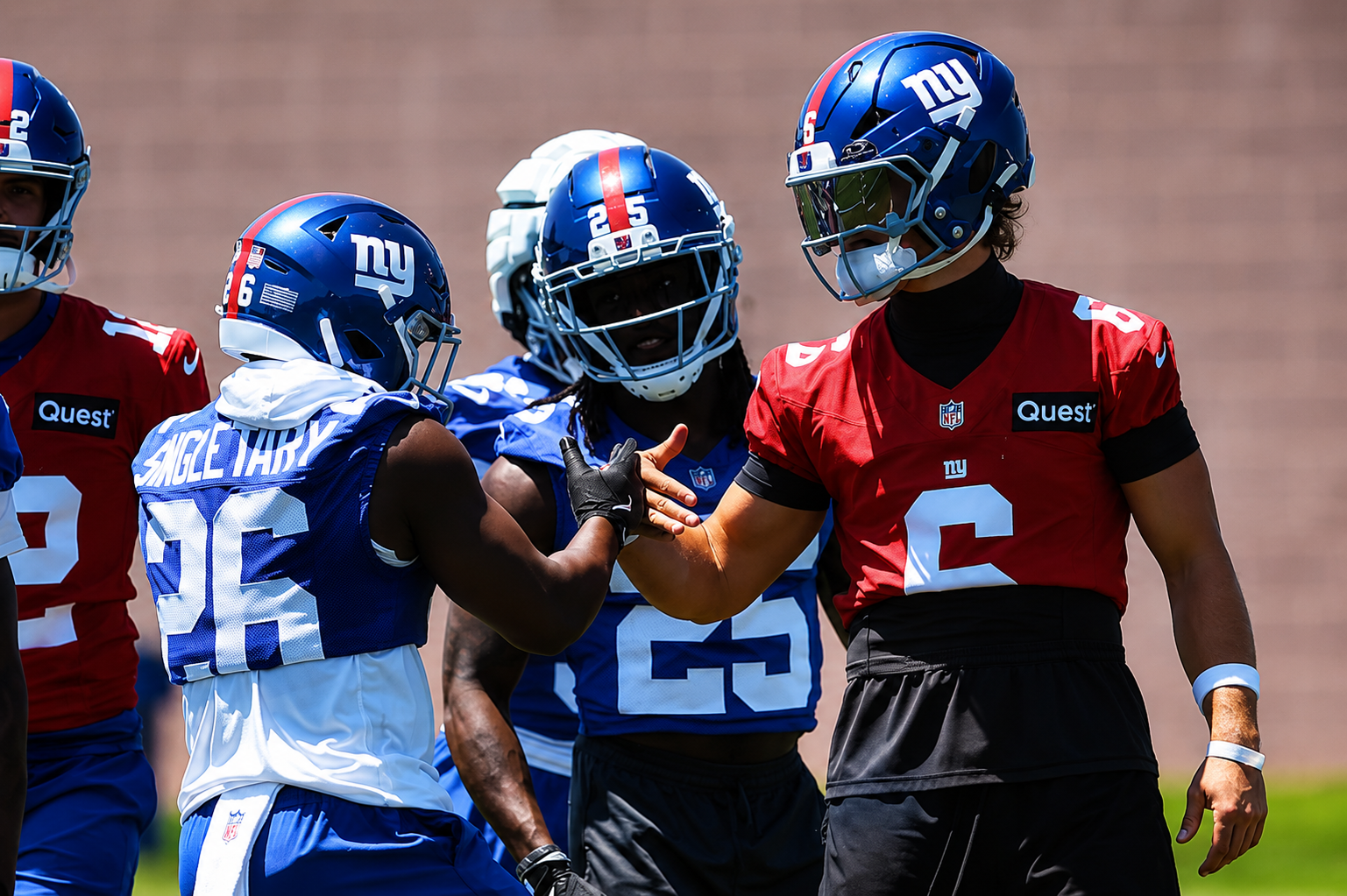 Tensions Rise Early for the 2026 Giants Offensive Line at Training Camp