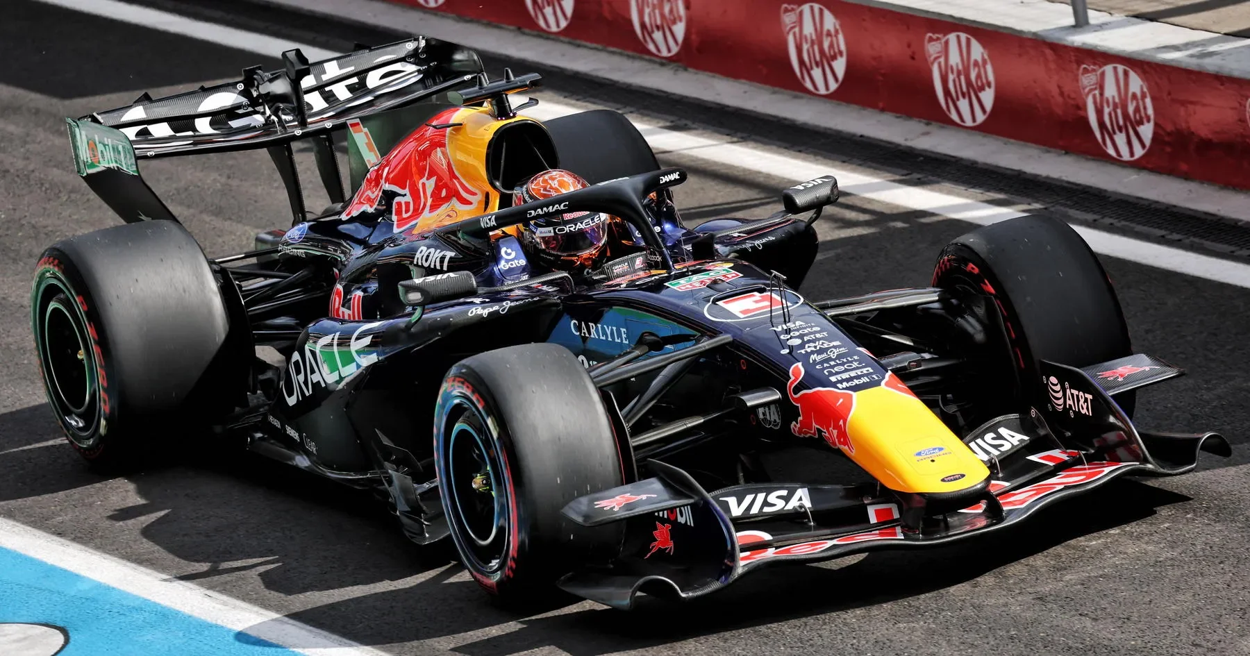 Why a Former Formula One Powerhouse Cannot Find Consistency in 2026