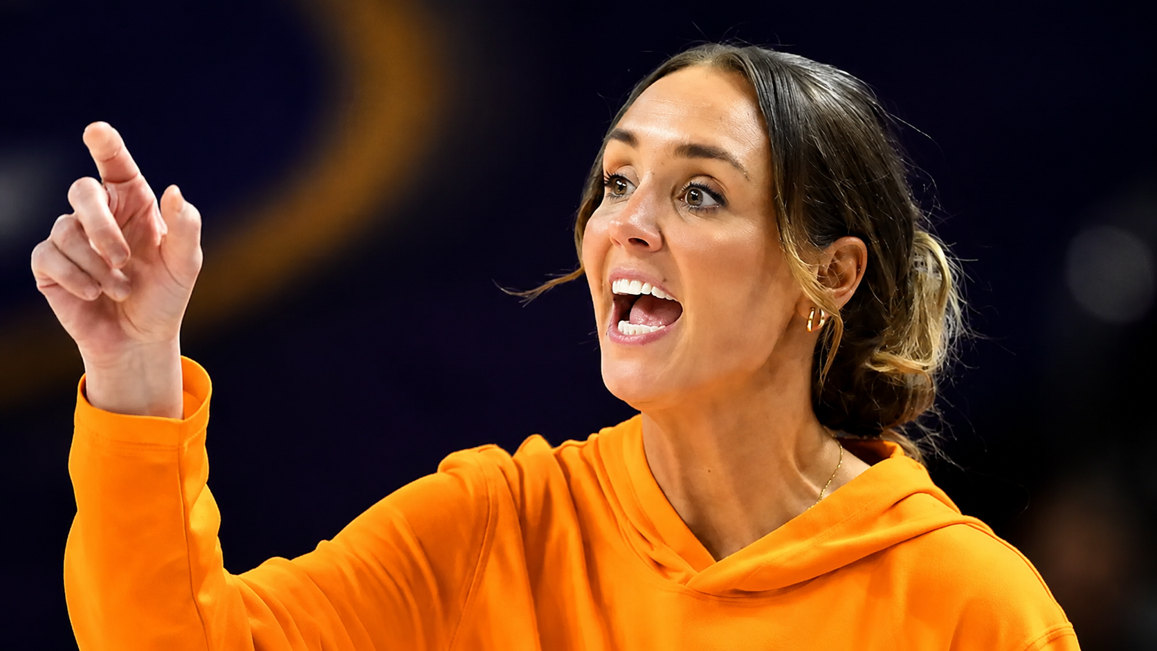 The Great Lady Vols Reset: Can Kim Caldwell Survive the 2026–27 Rebuild?