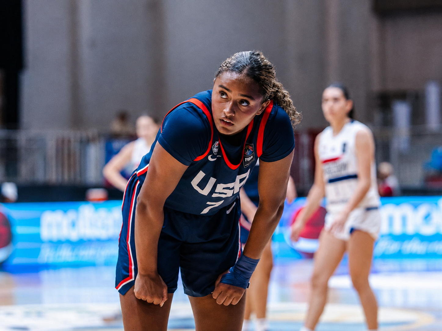 2026 Recruiting War: Geno Auriemma’s Protégé is Coming for UConn’s Top Five-Star Target