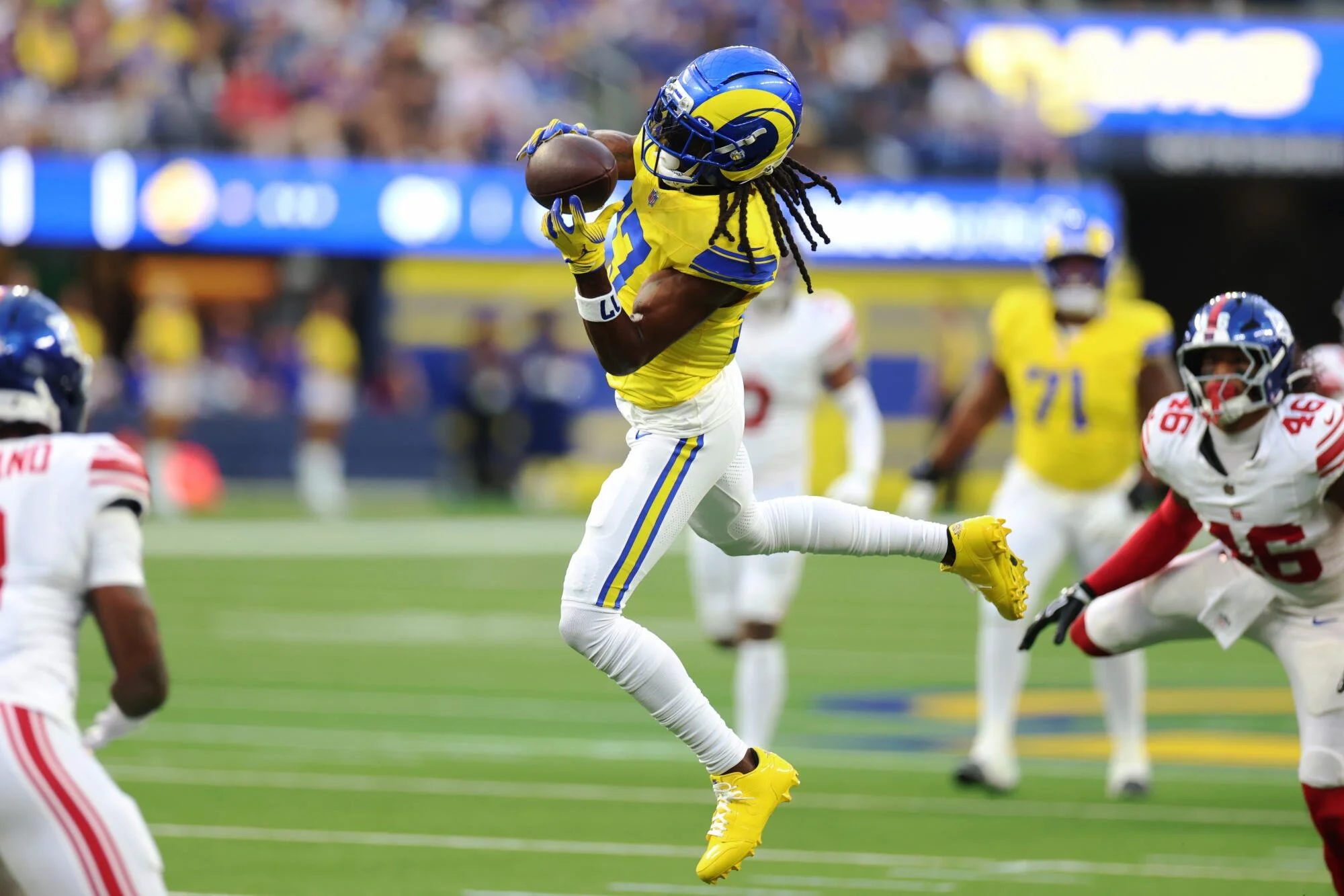 Rams 33-Year-Old Superstar Shines in Dominant 2026 Week Two Win Over Giants