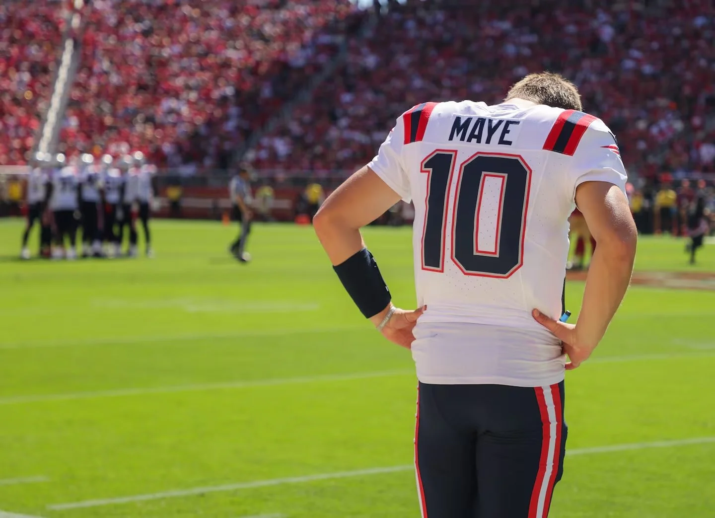 Should the 2026 Patriots Be Worried About Thier Quarterback Play?