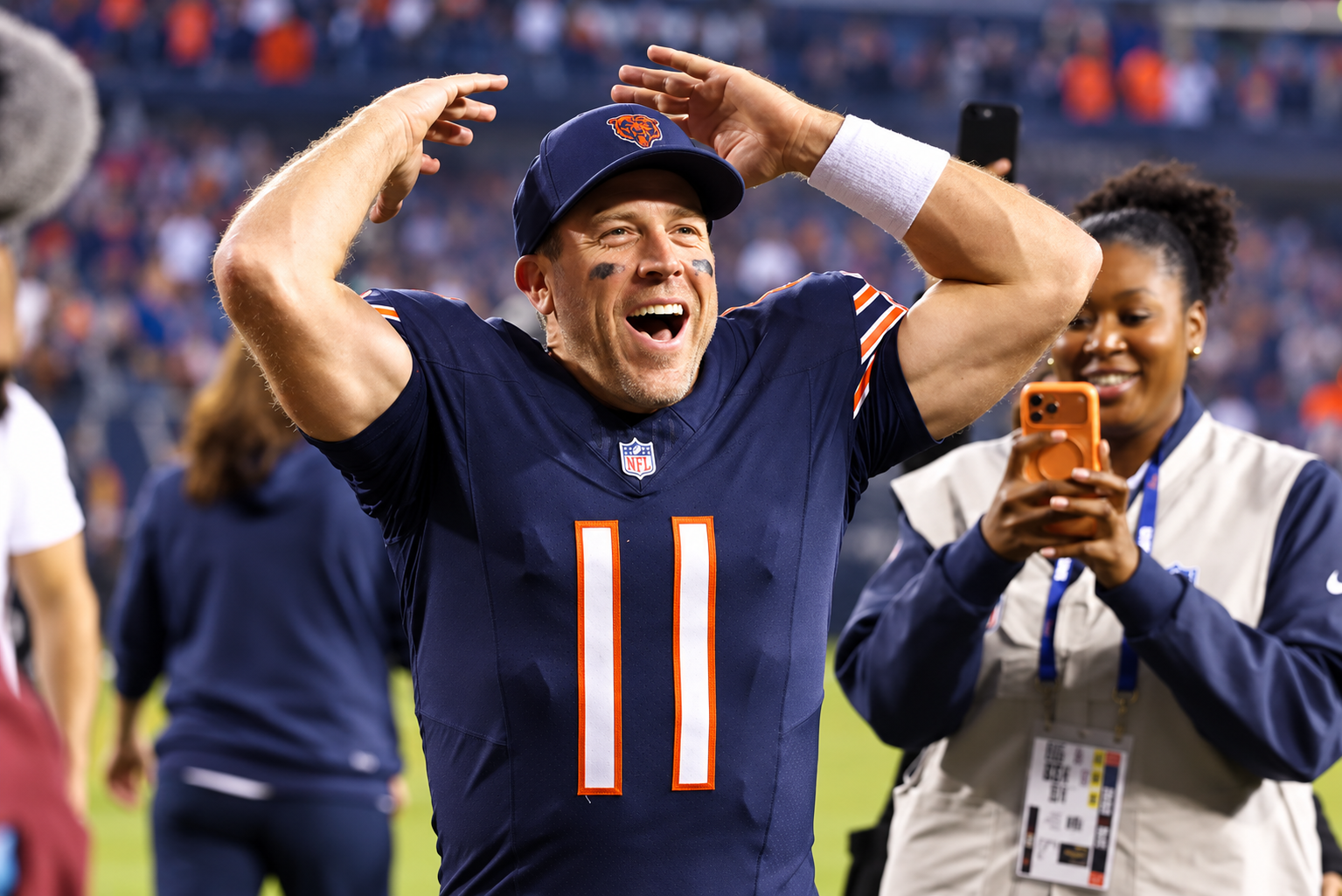 Who Gets the Keys? The 2026 Bears Face a Crucial QB Decision in Week Four