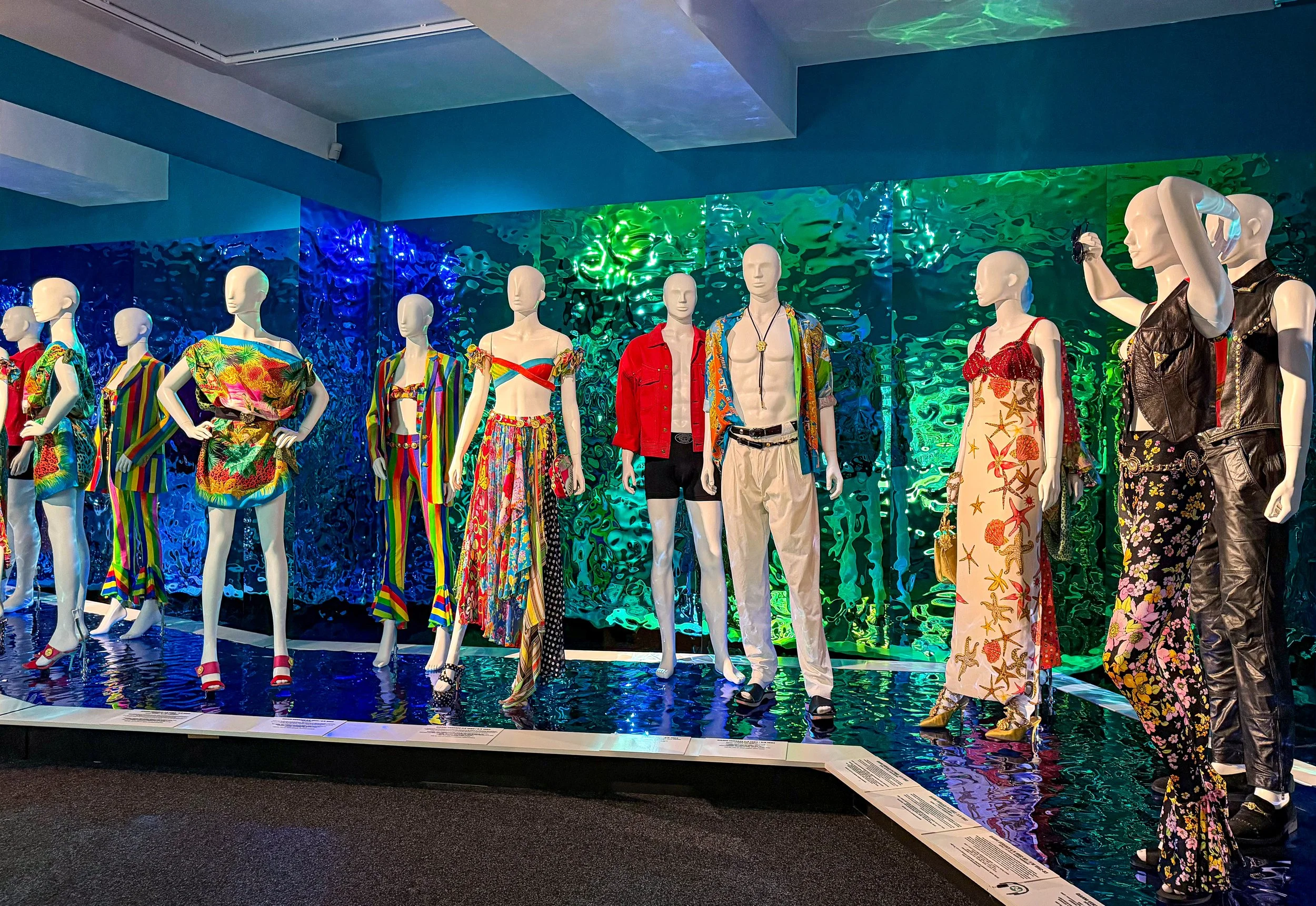 Gianni Versace © Audrey Ly Sortir à Paris  (6).jpg