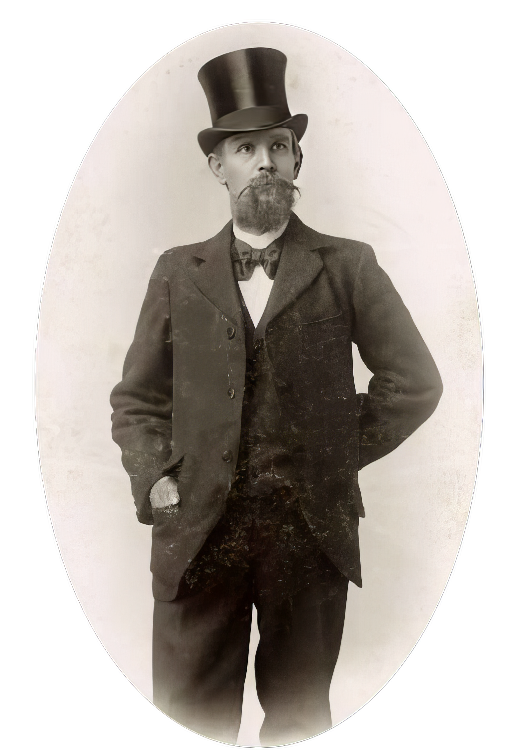 Julius-rund-sharp.png