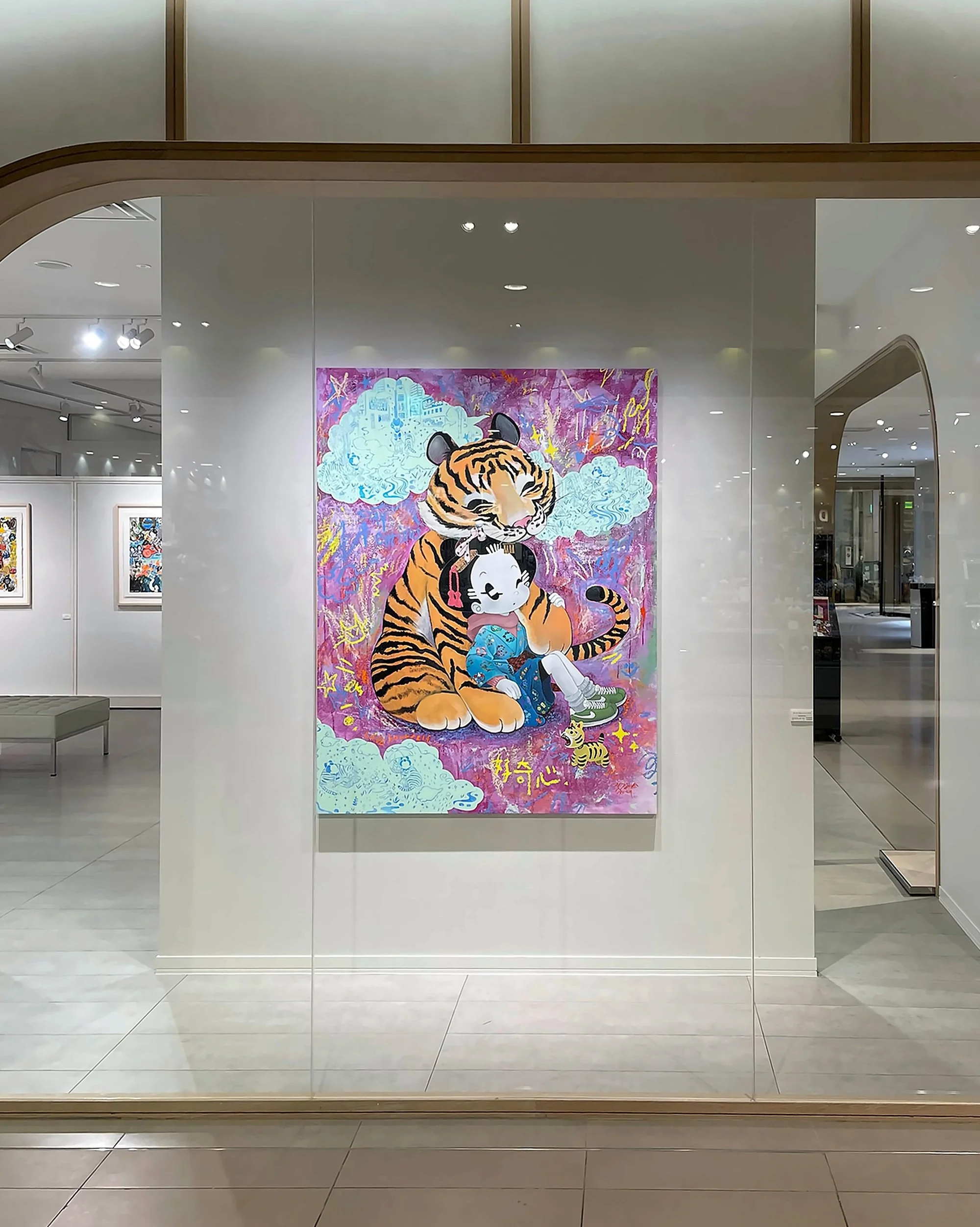 Daimaru_show_window_highres copy 2.jpg