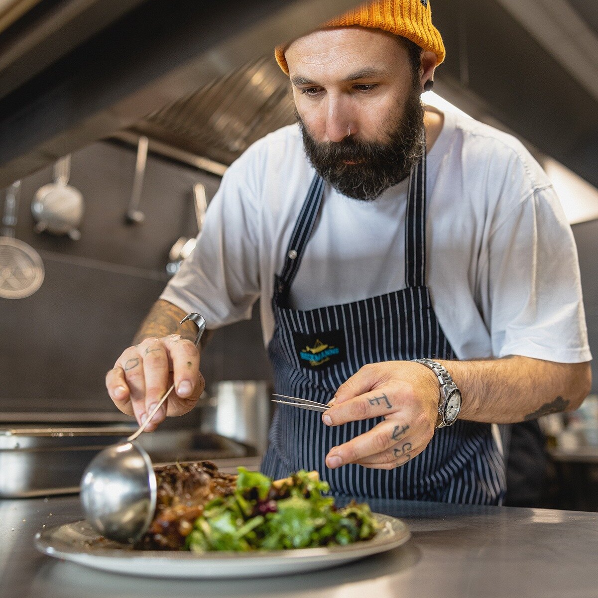 Foto- und Videoprojekte in der Gastronomie sind sehr vielschichtig. Bild- und Videocontent wird unteranderem f&uuml;r Speisenkarten, Social-Media, Recruiting und das eigene Branding ben&ouml;tigt.

www.seaside-stories.de

 #foodfotografie #foodporn #