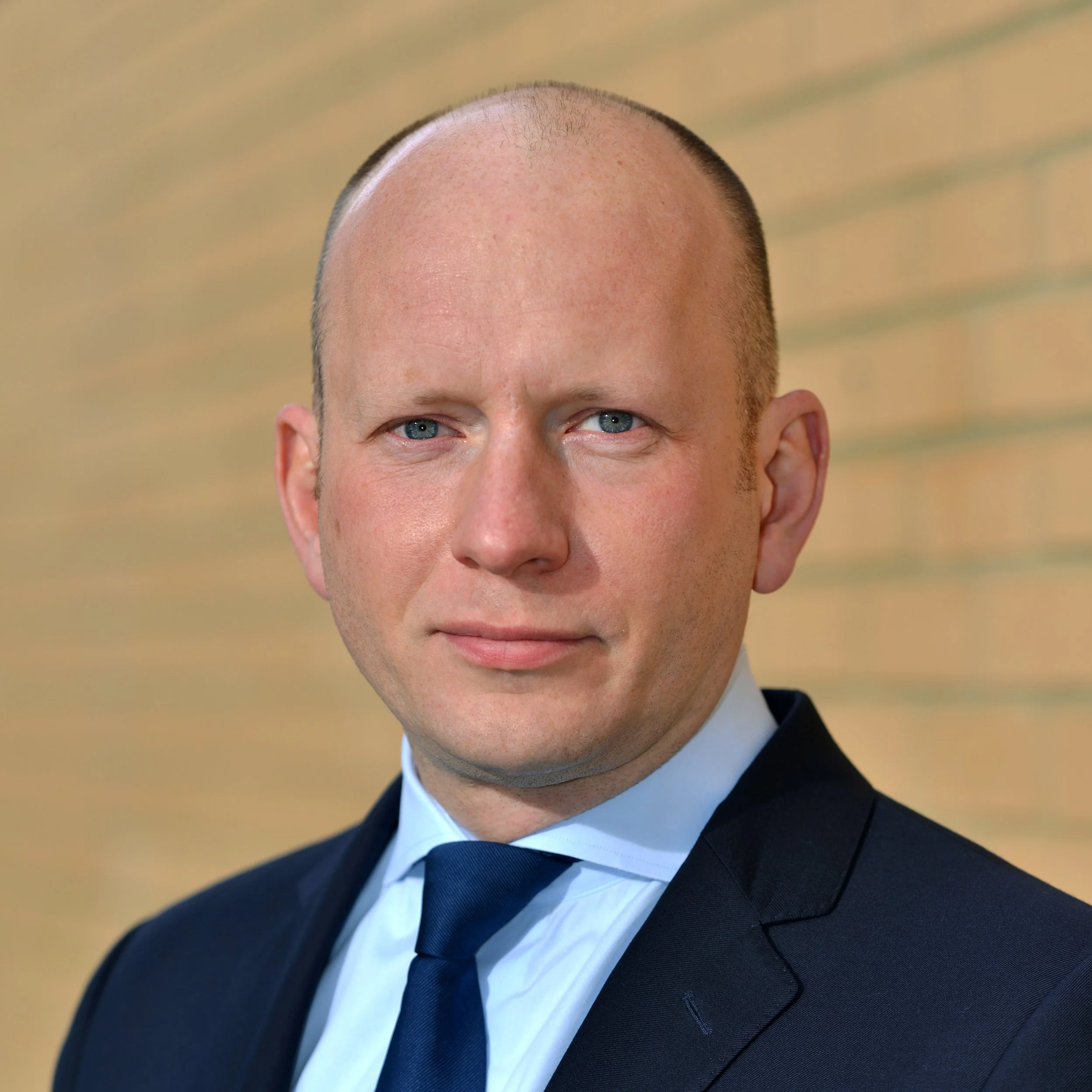 Dr Oliver Reutter - Photo.JPG