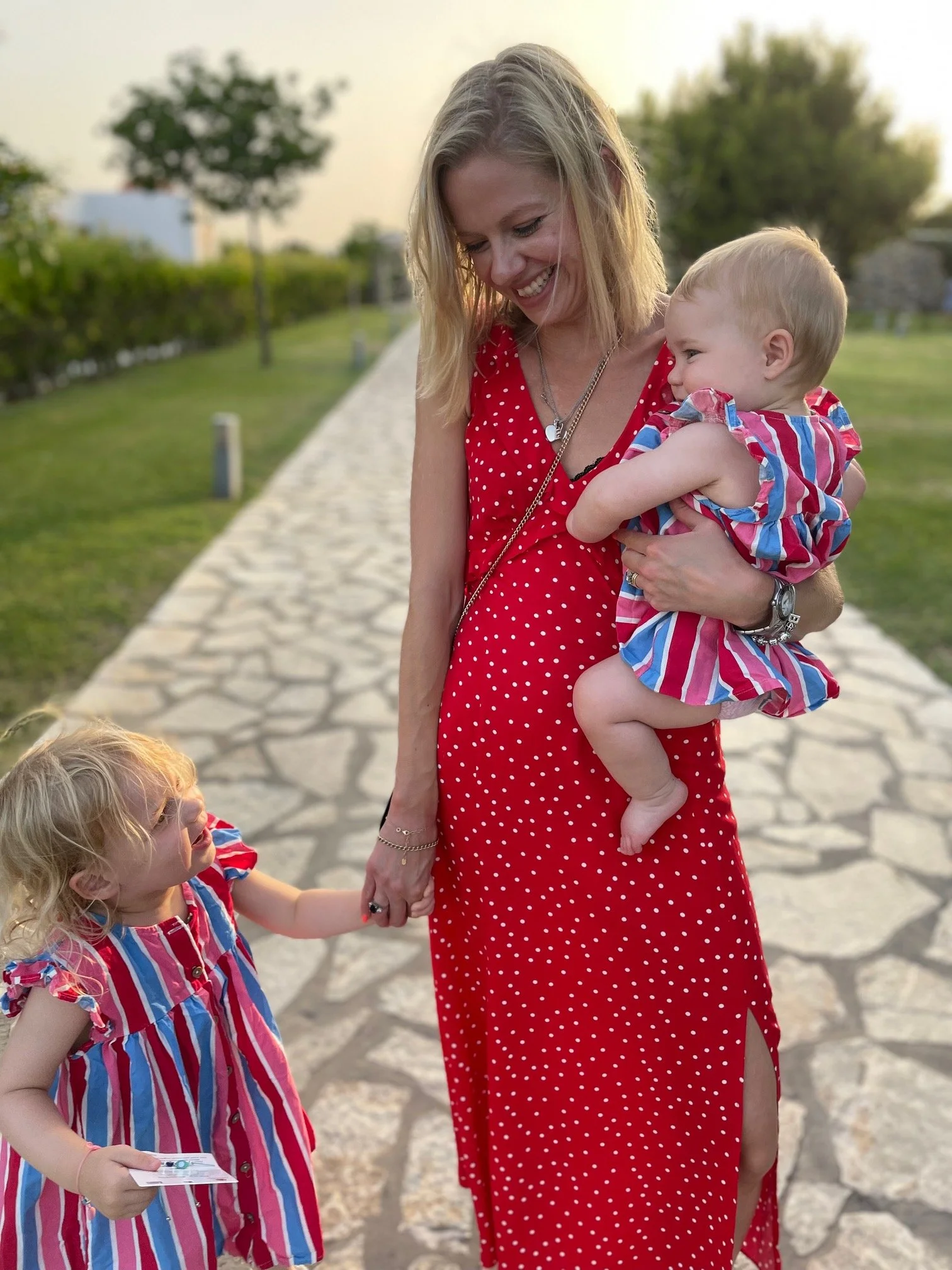 Lizzie Kinsbrook Positive Births & Beyond