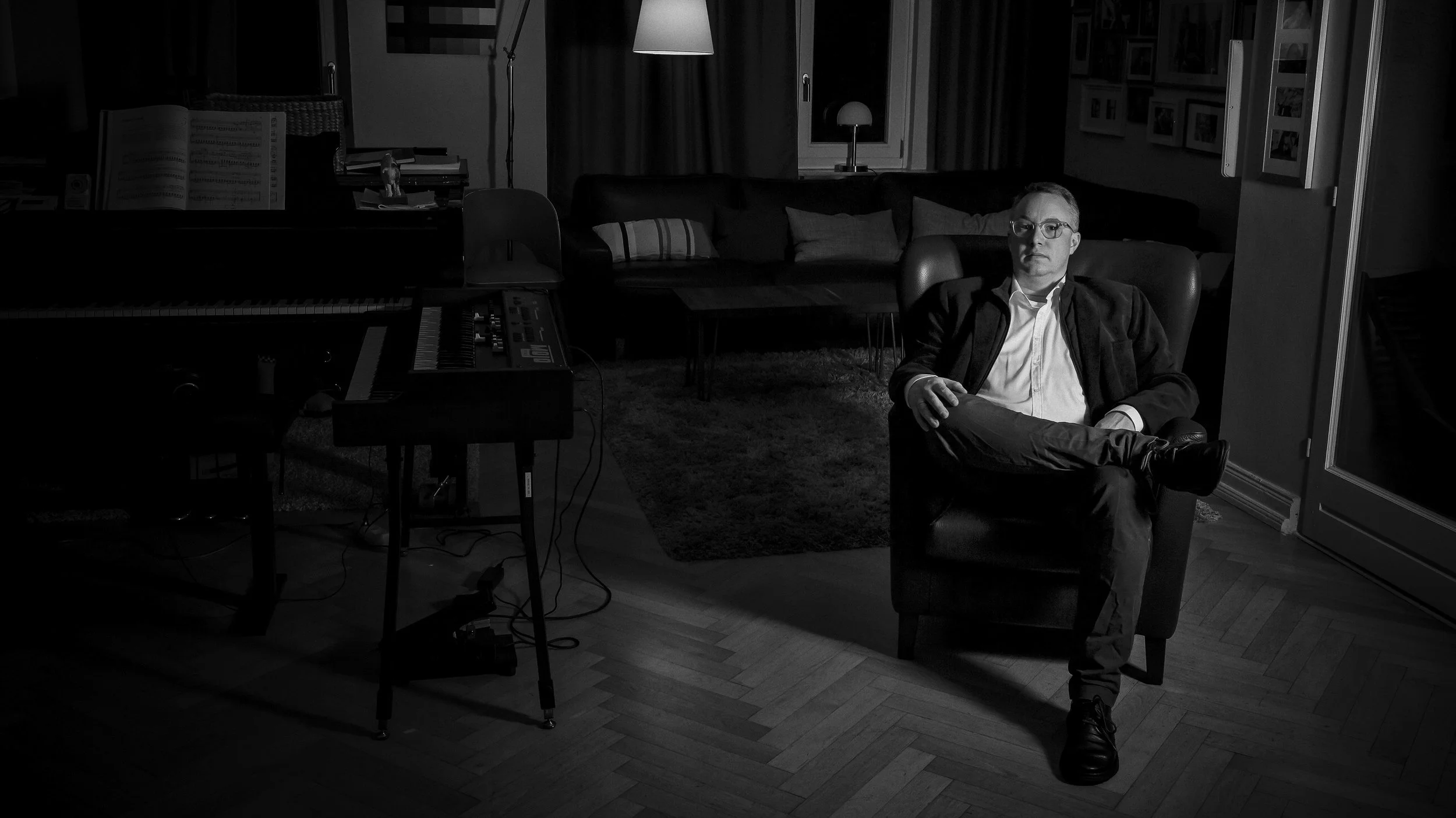 Florian_Ross_Press_Photo_PRESS PHOTO 3.jpeg