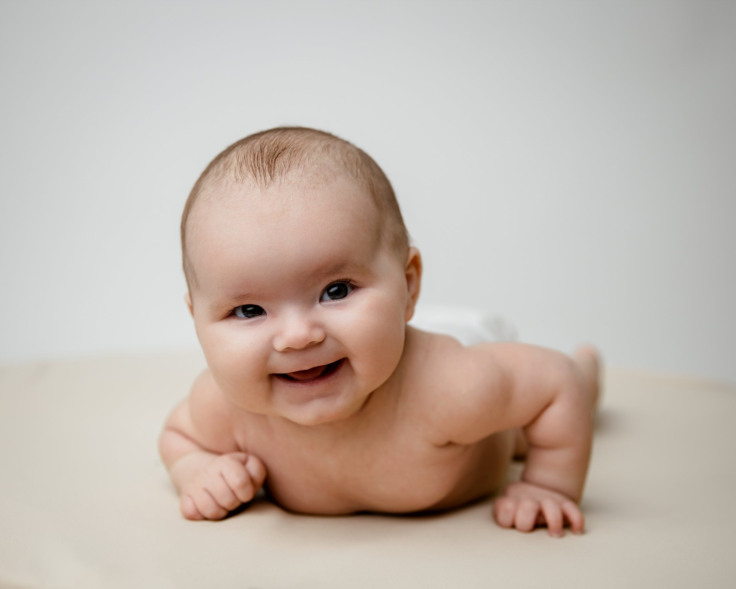 nyfødtfotograf-babyfotograf-fotograf i bergen-fotograf i olsvik.jpg