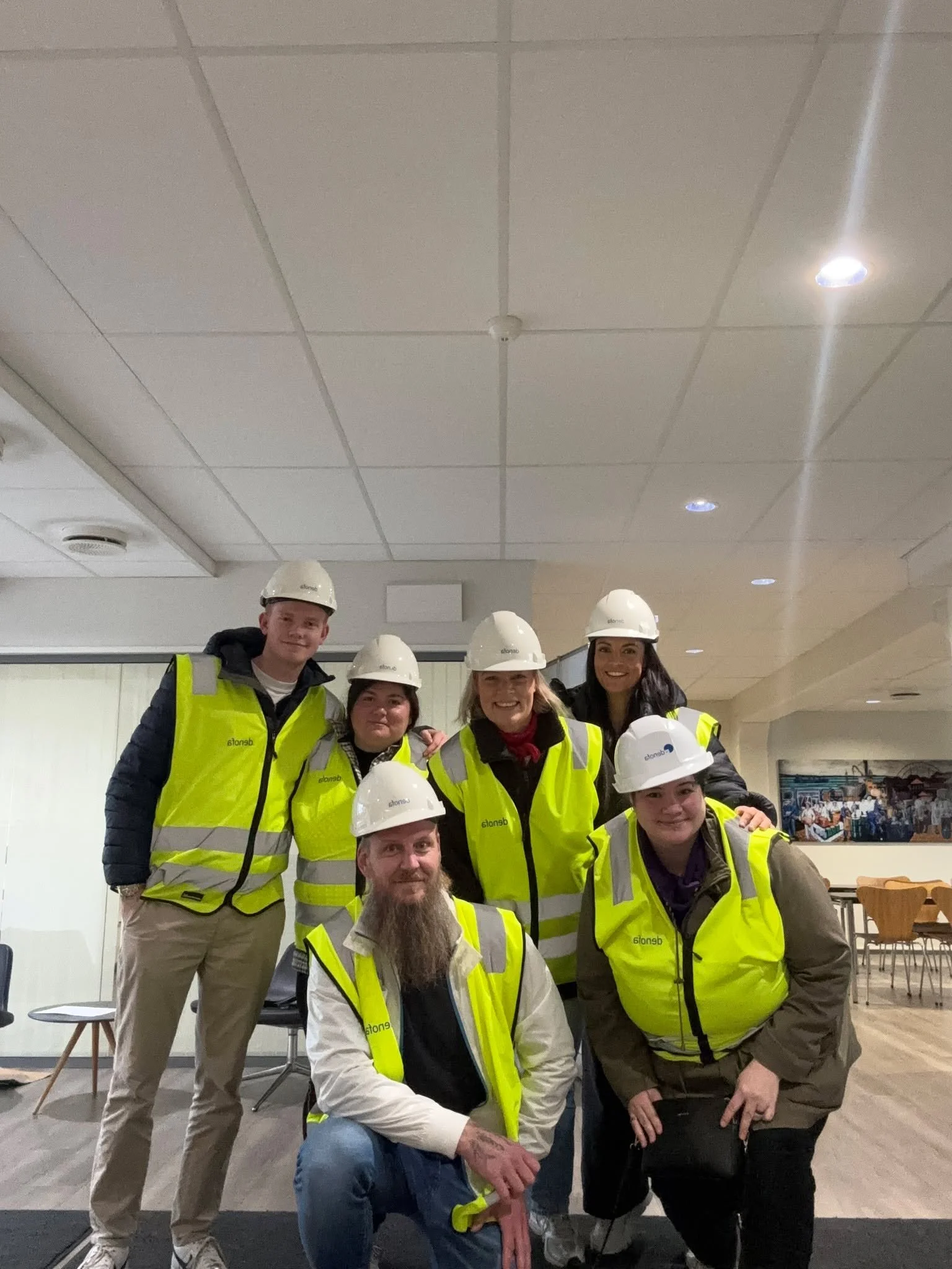 Innholdsrik uke p&aring; Fontenehuset! 🤩

⭐️P&aring; mandag hadde vi bes&oslash;k av Egil fra Fredrikstad Storkj&oslash;kken 🧑&zwj;🍳🍖

⭐️P&aring; tirsdag var en gjeng av oss p&aring; bedriftsbes&oslash;k p&aring; Denofa, hvor vi l&aelig;rte masse