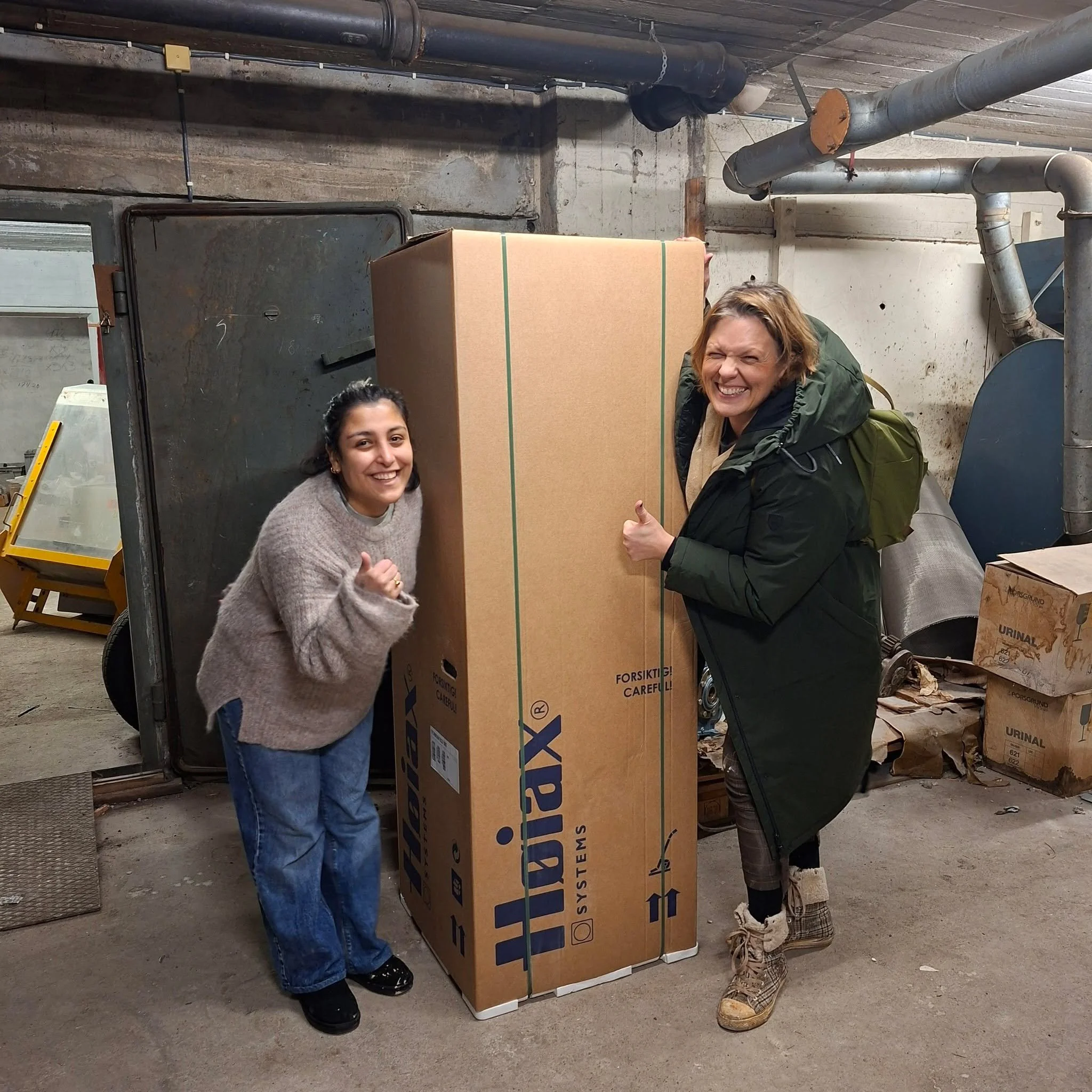 Vi kjenner varmen ekstra godt i dag! 😍🔥

Tusen takk til @hoiaxsystems for den flotte donasjonen av en varmtvannstank til det nye Fontenehuset Fredrikstad p&aring; NTP.
Denne gaven gir ikke bare varmt vann &ndash; den gir oss varme hjerter og et var