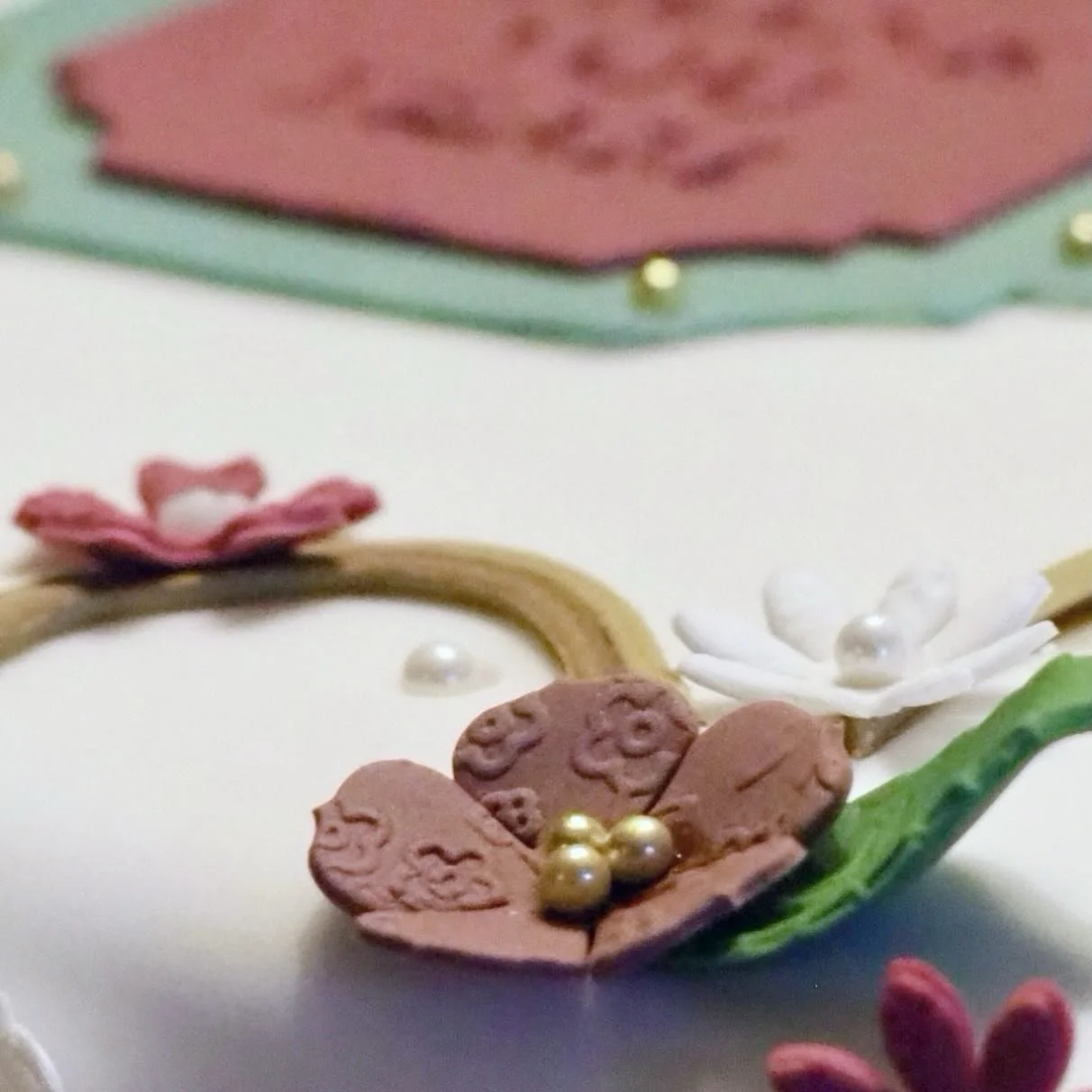 🤭 When you&rsquo;re in denial about retiring, why not just say &ldquo;thank you team&rdquo;. We can put any message you like on your cake to  make it perfectly personal. #ipreview via @preview.app