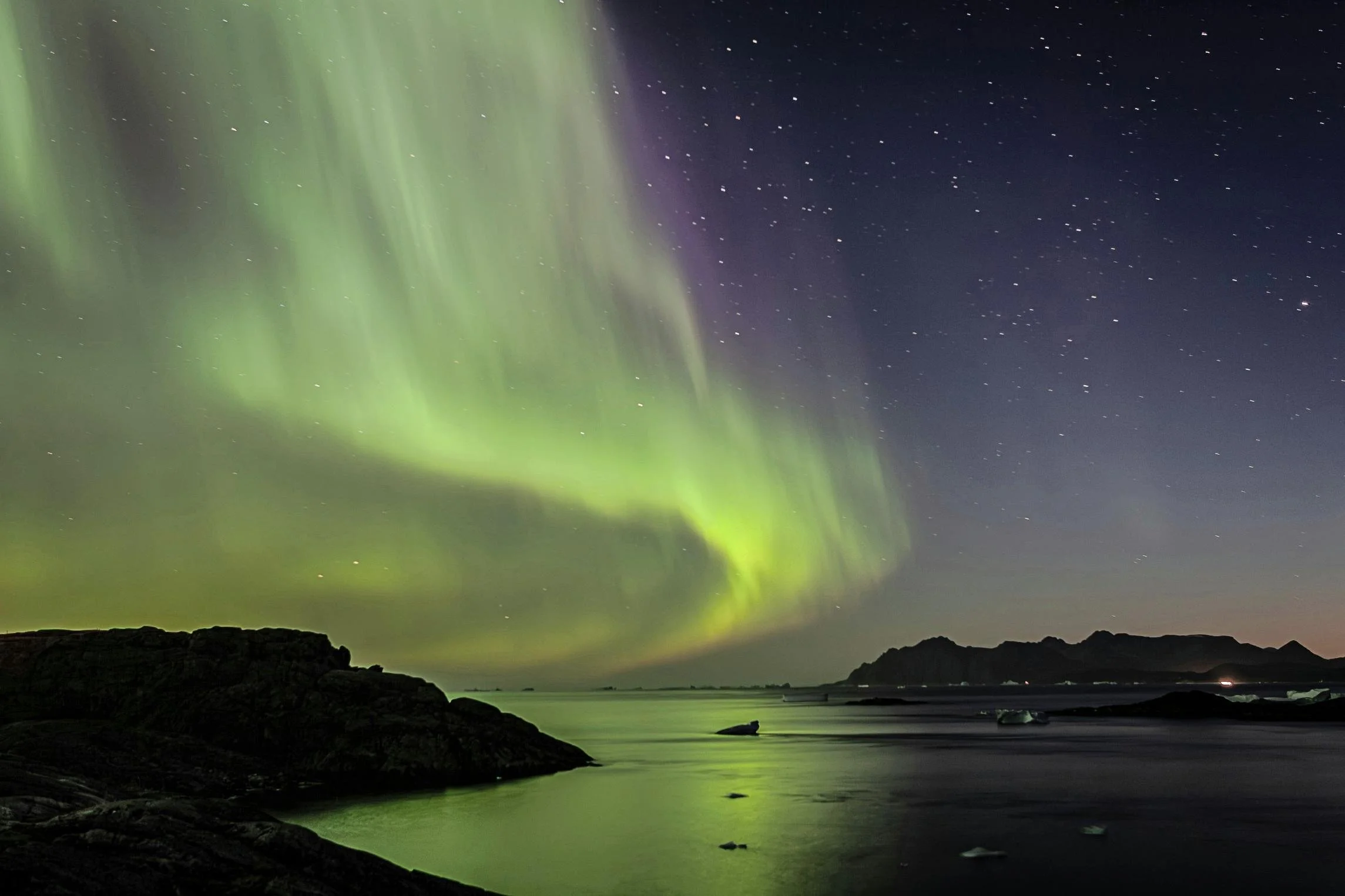 Northern Lights in Greenland: When to Go, Best Spots &amp; What Makes it Different
