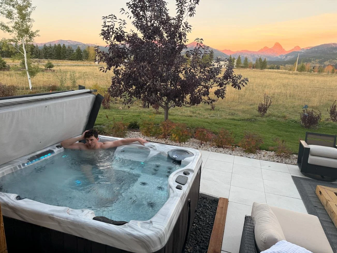 Grand Teton Hotels: Where to Stay in Wyoming and Idaho by Area (+ Cabins &amp; Lodges)