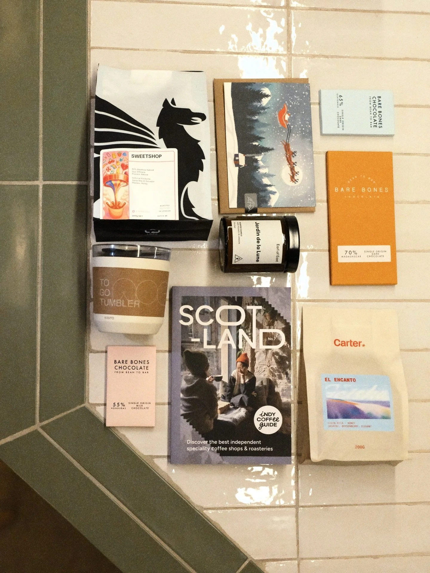 ❄️Christmas Coffee Nerd Gifts❄️
&hellip; and just some nice treats for folk you like who like chocolate and candles
Sack the Lynx Africa gift box and grab something not sh*t for a present