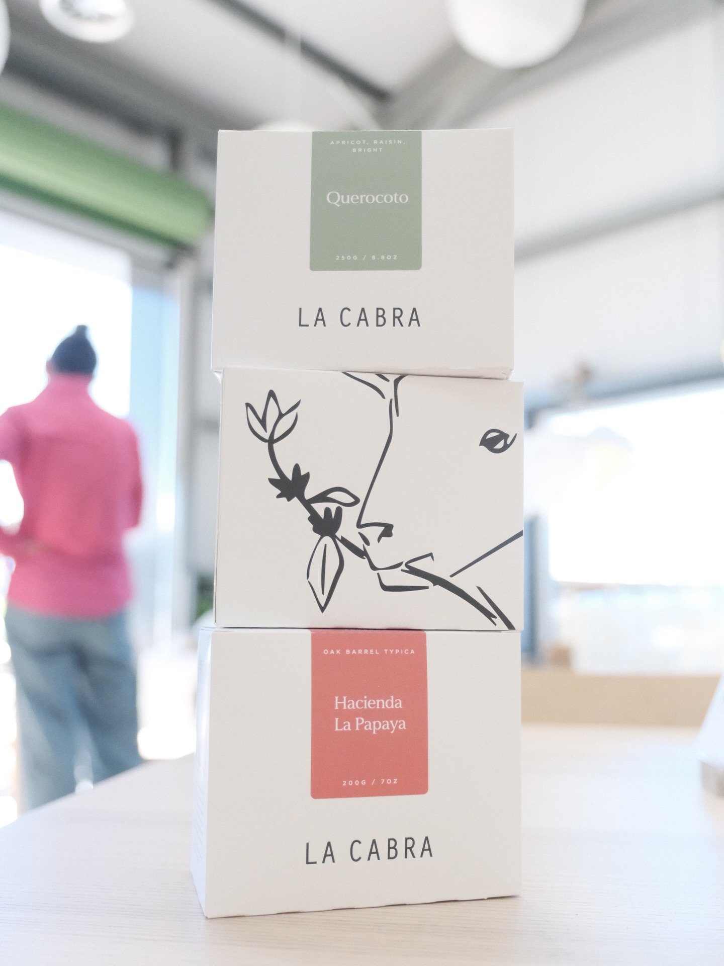 The Goat is here with more fresh flavours in from across the channel at @lacabracoffee 

Excited to see how the oak barrel fermentation presents in cup

Again, super limited retail availability and these will be on archive for a while