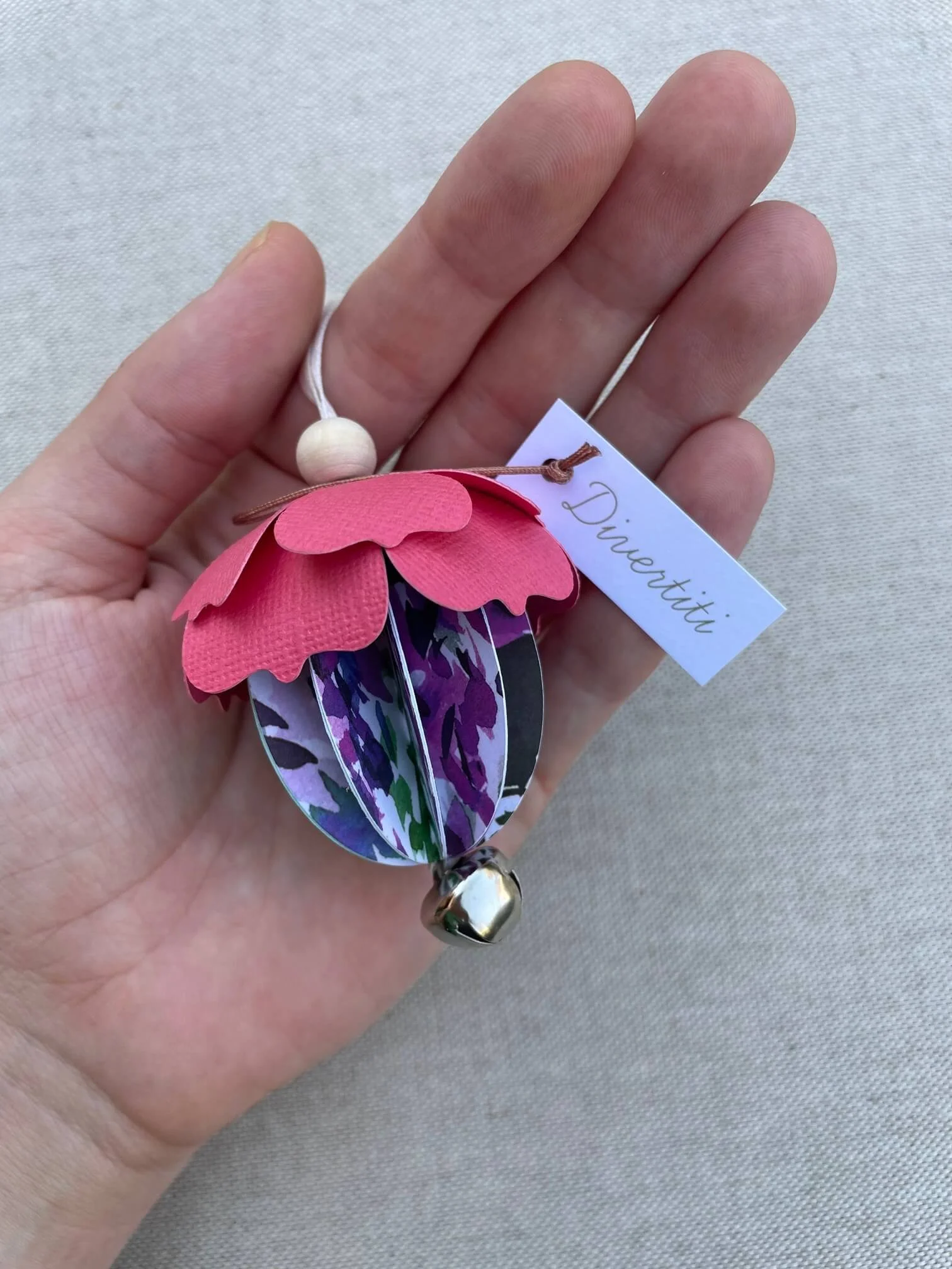 campanella M "DIVERTITI" macchie
