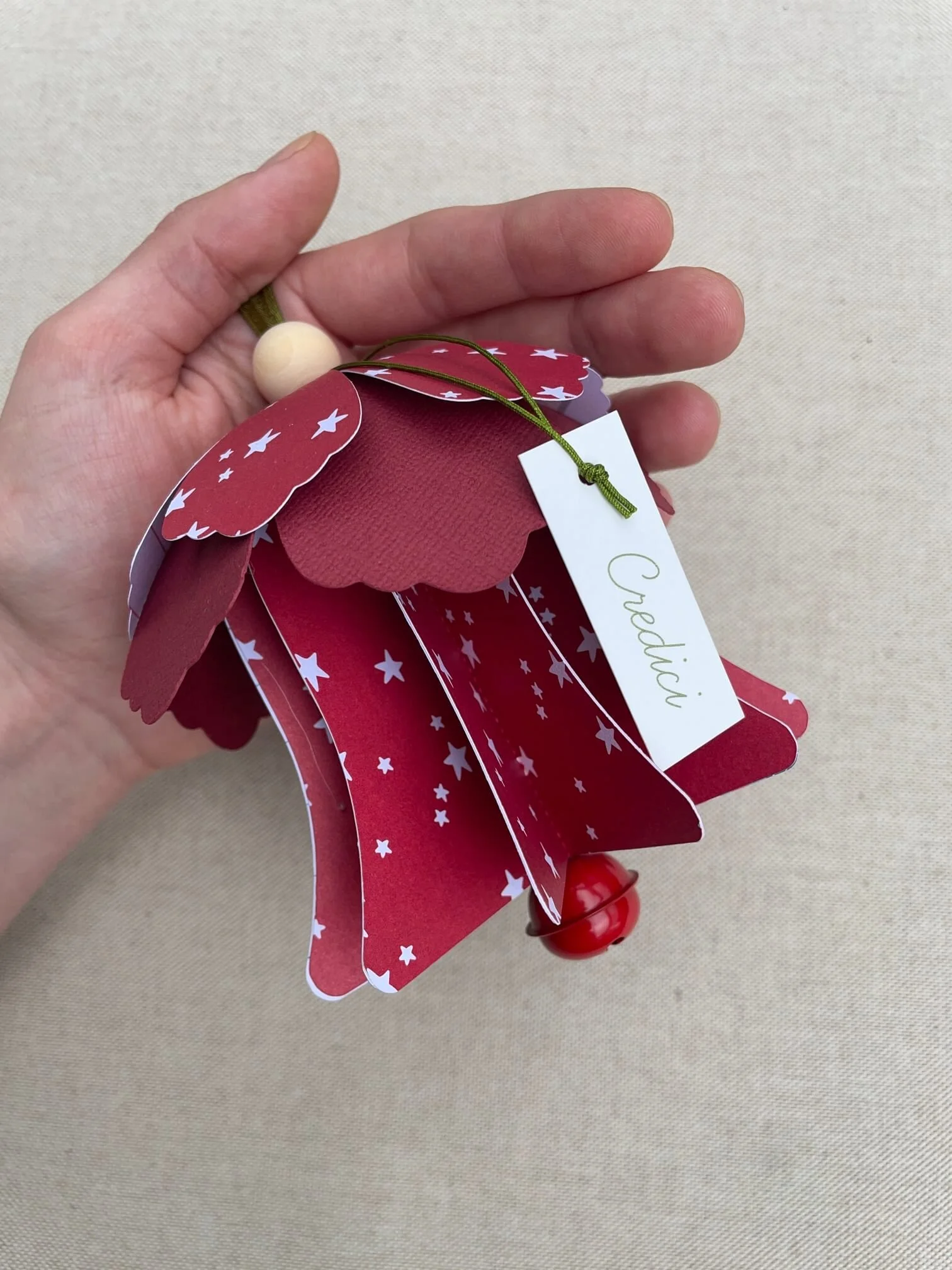 GIGAMPANELLA  "CREDICI" stelline rosse