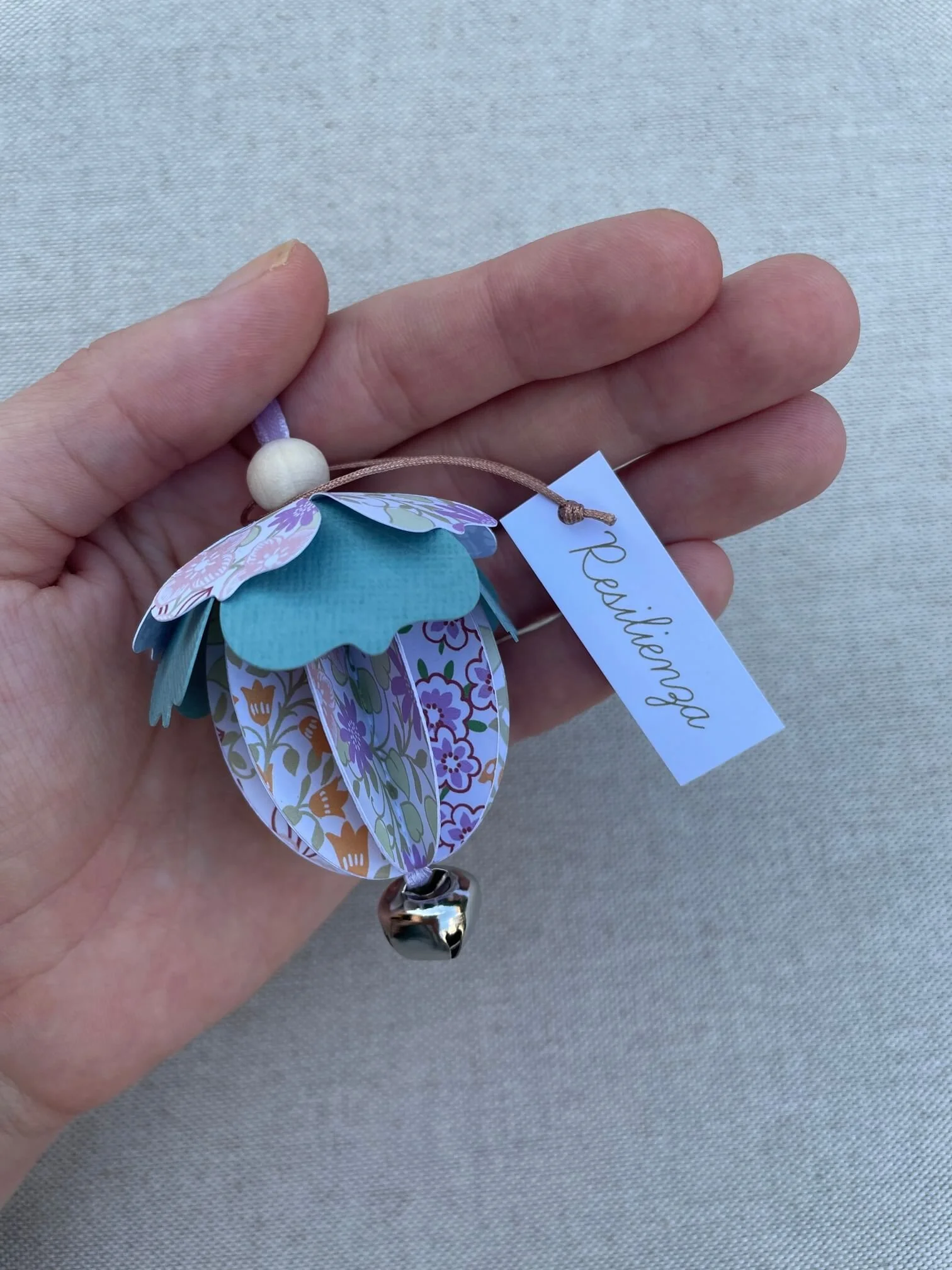campanella M "RESILIENZA" fiori di campo